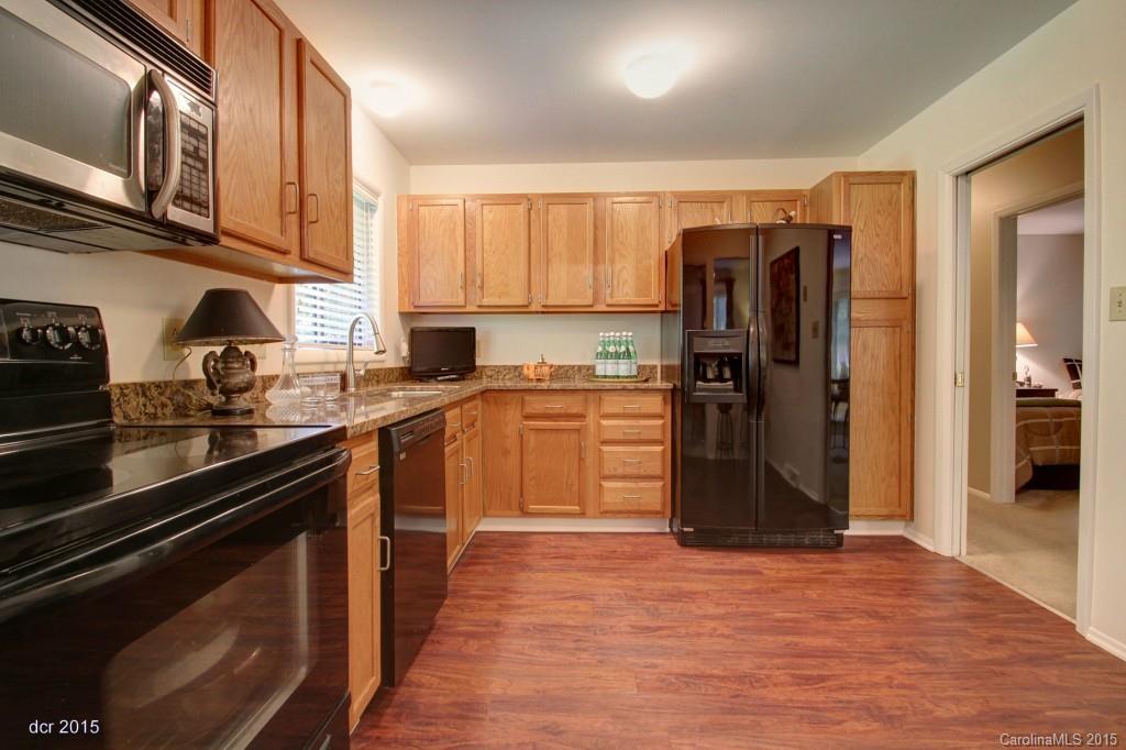 413 Morning Dale Road Matthews, NC 28105 - Photo 8 of 24 Gallery Image 8