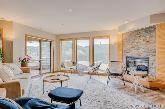 $375,000 | 120 Cedar Court, Unit 1A, Lake Ozark, MO 65049