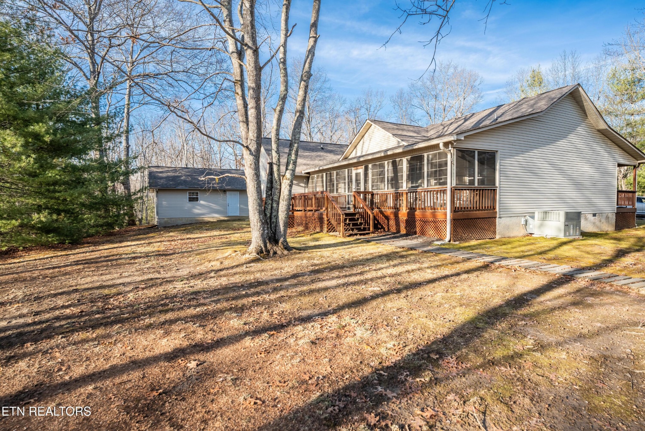 402 Sunset Road Crossville, TN 38572 - Photo 31 of 45 Gallery Image 31