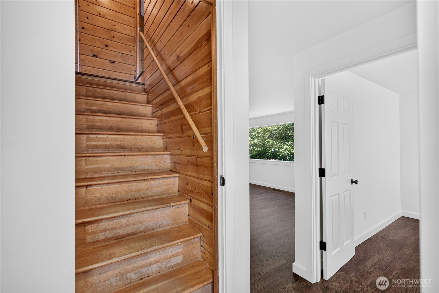 12302 7th Place Southwest Seattle, WA 98146 - Photo 31 of 36