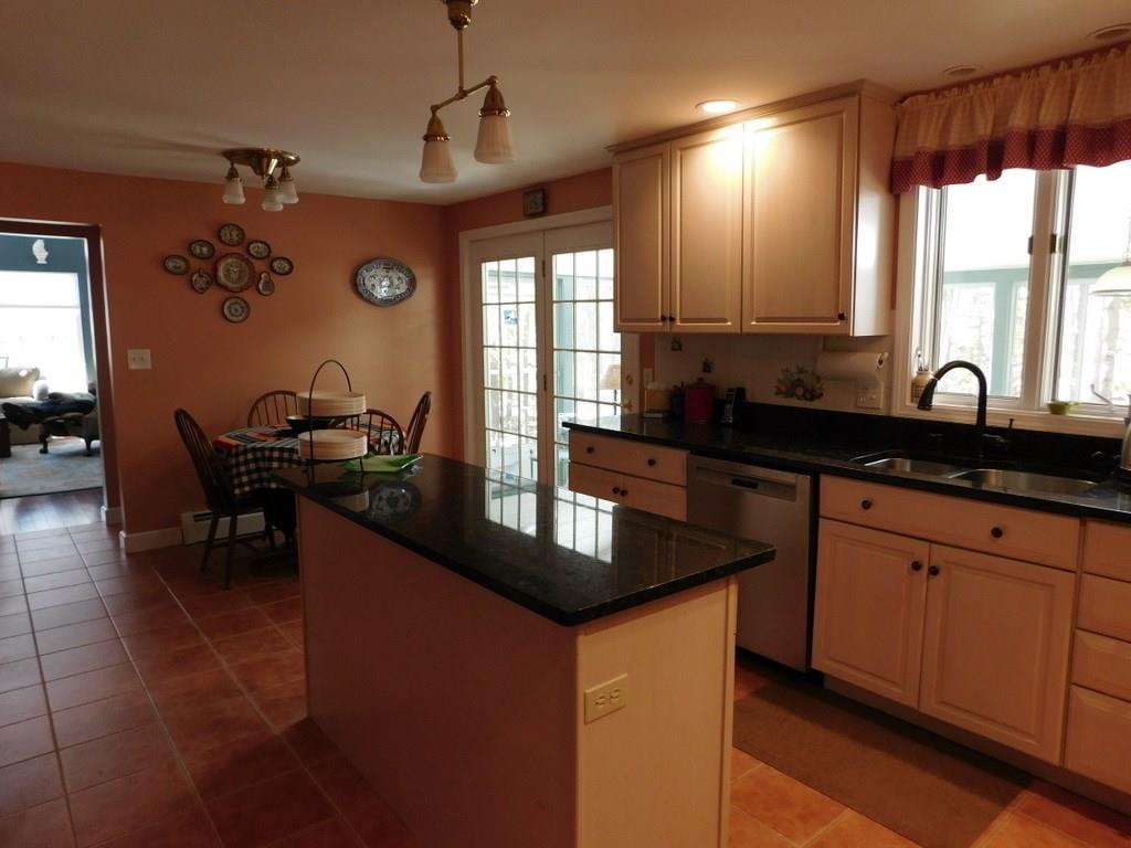 4 Christopher Road Kennebunk, ME 04043 - Photo 3 of 19 Photo
