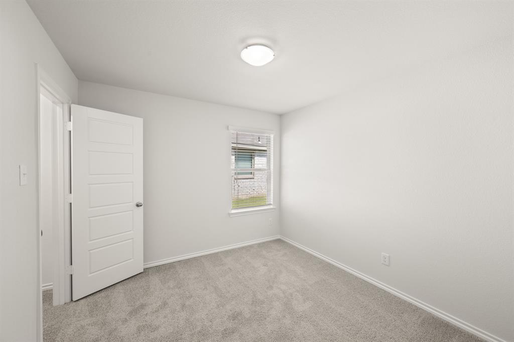 2629 Streamside Drive Burleson, TX 76028 - Photo 12 of 40 2629 Streamside- Bedroom-3