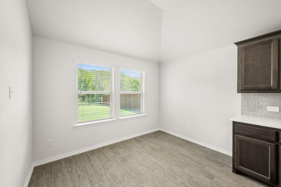 2629 Streamside Drive Burleson, TX 76028 - Photo 26 of 40 InteriorImage 12