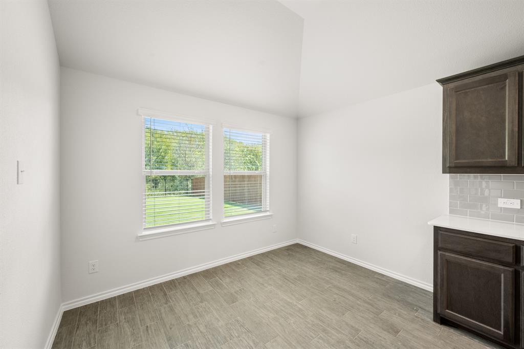 2629 Streamside Drive Burleson, TX 76028 - Photo 30 of 40 2629 Streamside- Nook-1