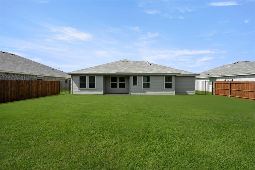 2629 Streamside Drive Burleson, TX 76028 - Photo 39 of 40 2629 Streamside- Back-2