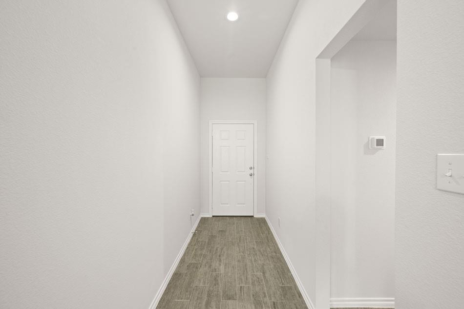 2629 Streamside Drive Burleson, TX 76028 - Photo 8 of 40 InteriorImage 3