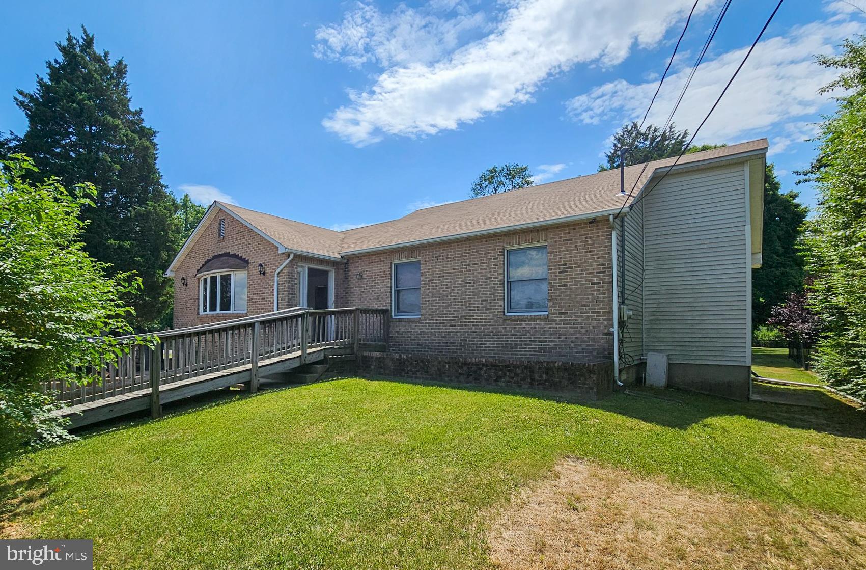 11205 Old Fort Road Fort Washington, MD 20744 - Photo 2 of 24 Gallery Image 2
