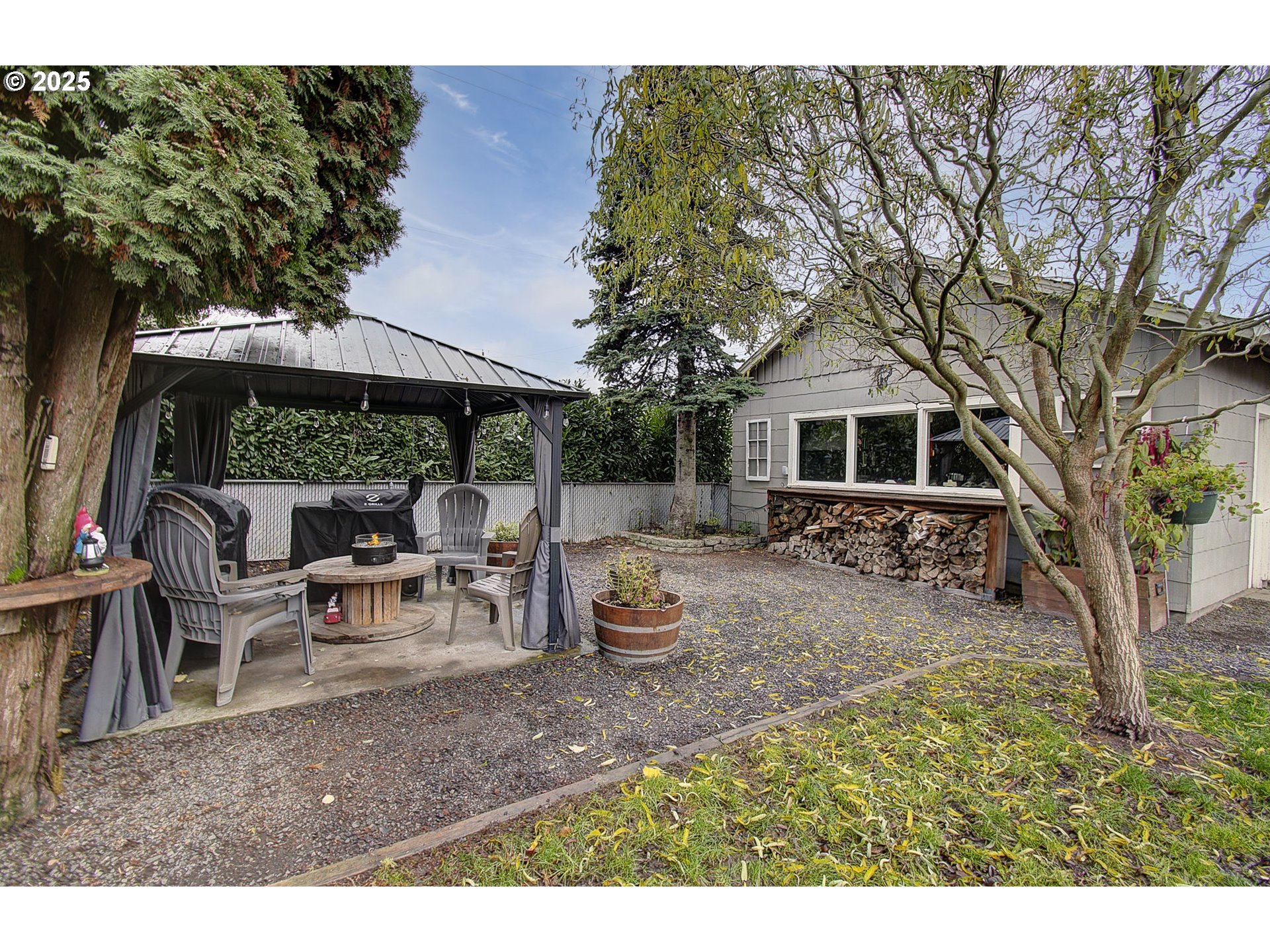 511 4th Avenue Southwest Castle Rock, WA 98611 - Photo 26 of 37 a view of outdoor space yard and patio