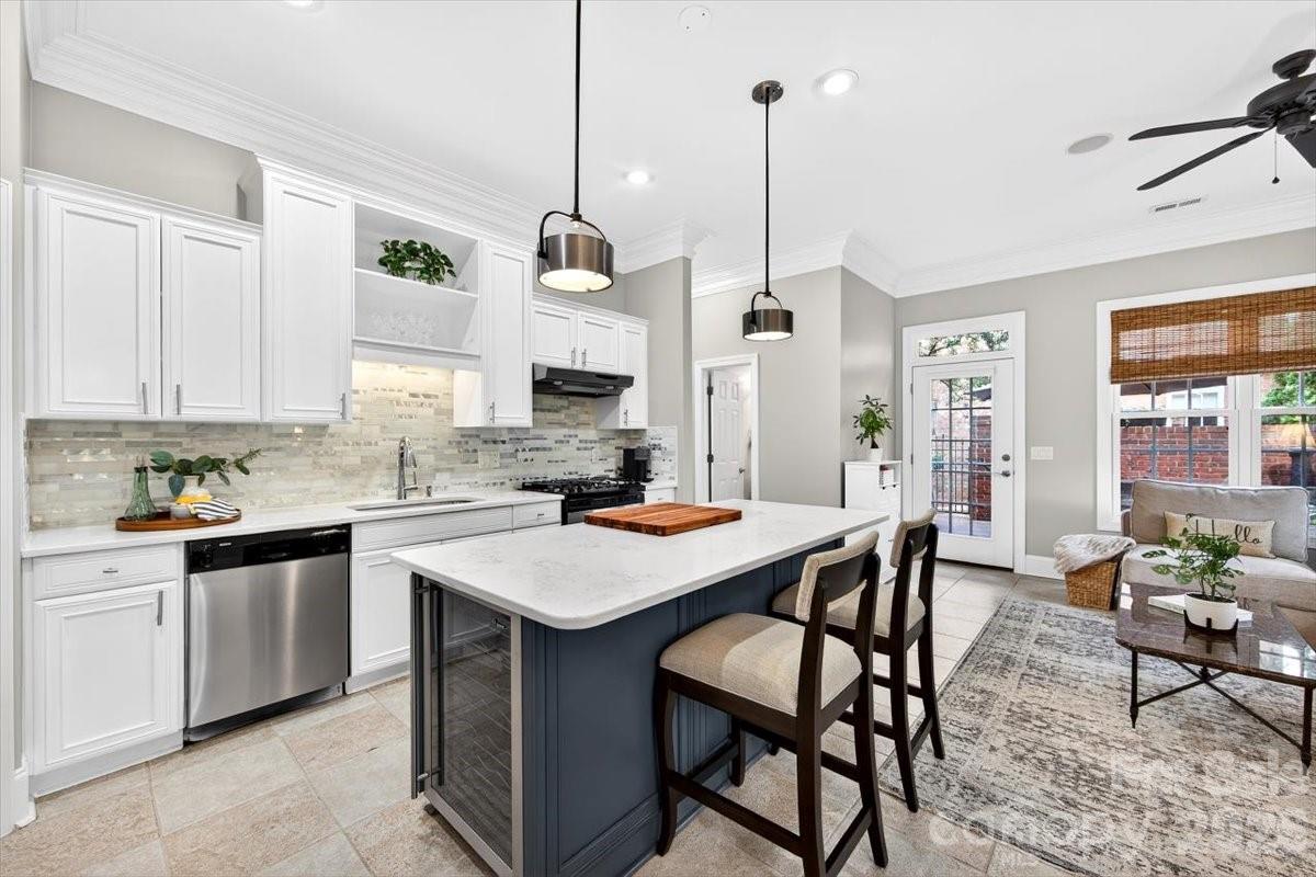 6415 Wakehurst Road Charlotte, NC 28226 - Photo 14 of 47