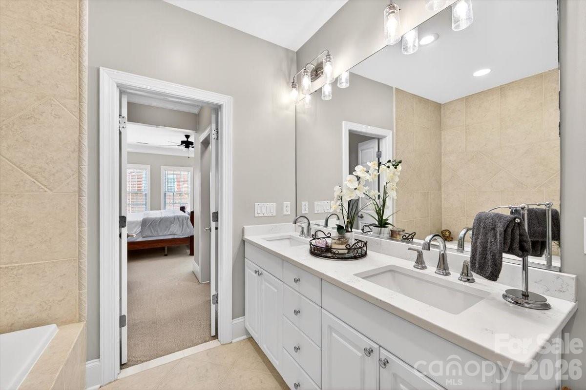 6415 Wakehurst Road Charlotte, NC 28226 - Photo 32 of 47