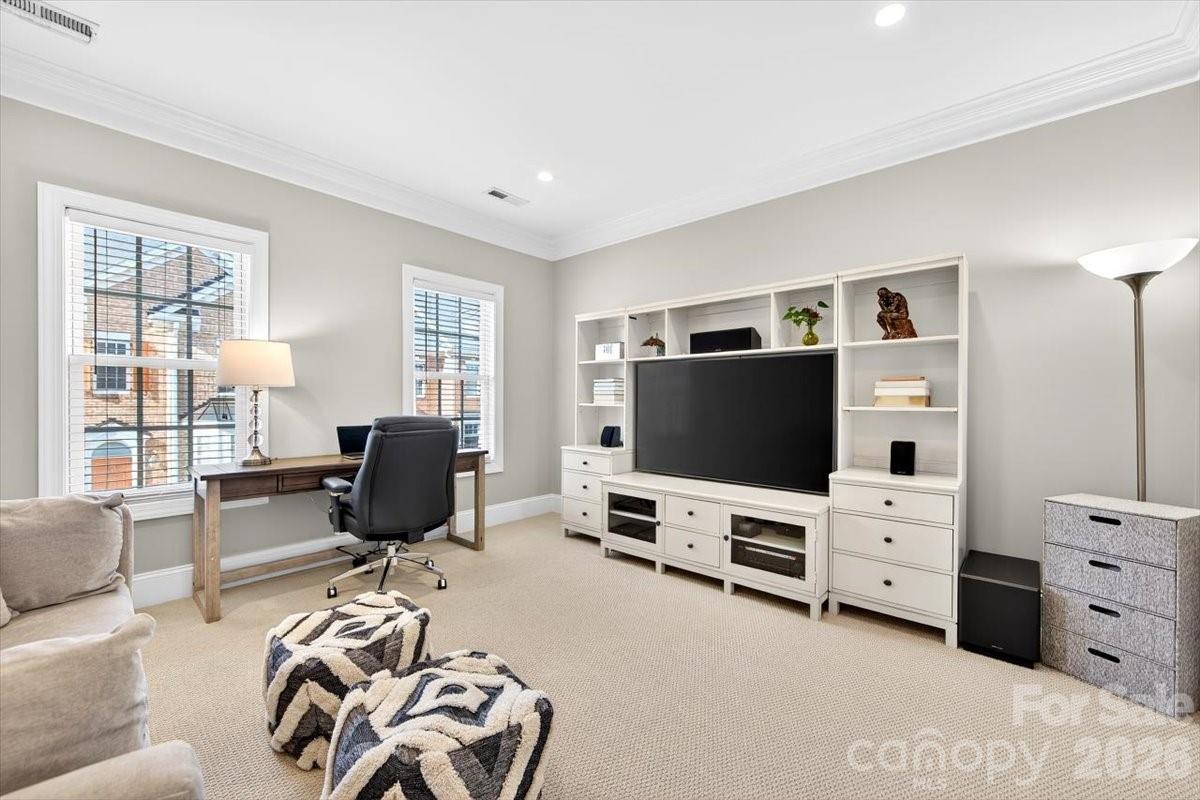 6415 Wakehurst Road Charlotte, NC 28226 - Photo 35 of 47