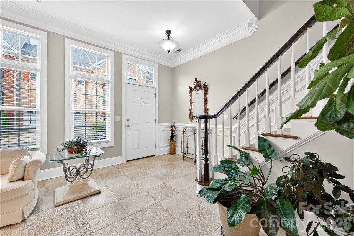 6415 Wakehurst Road Charlotte, NC 28226 - Photo 5 of 47