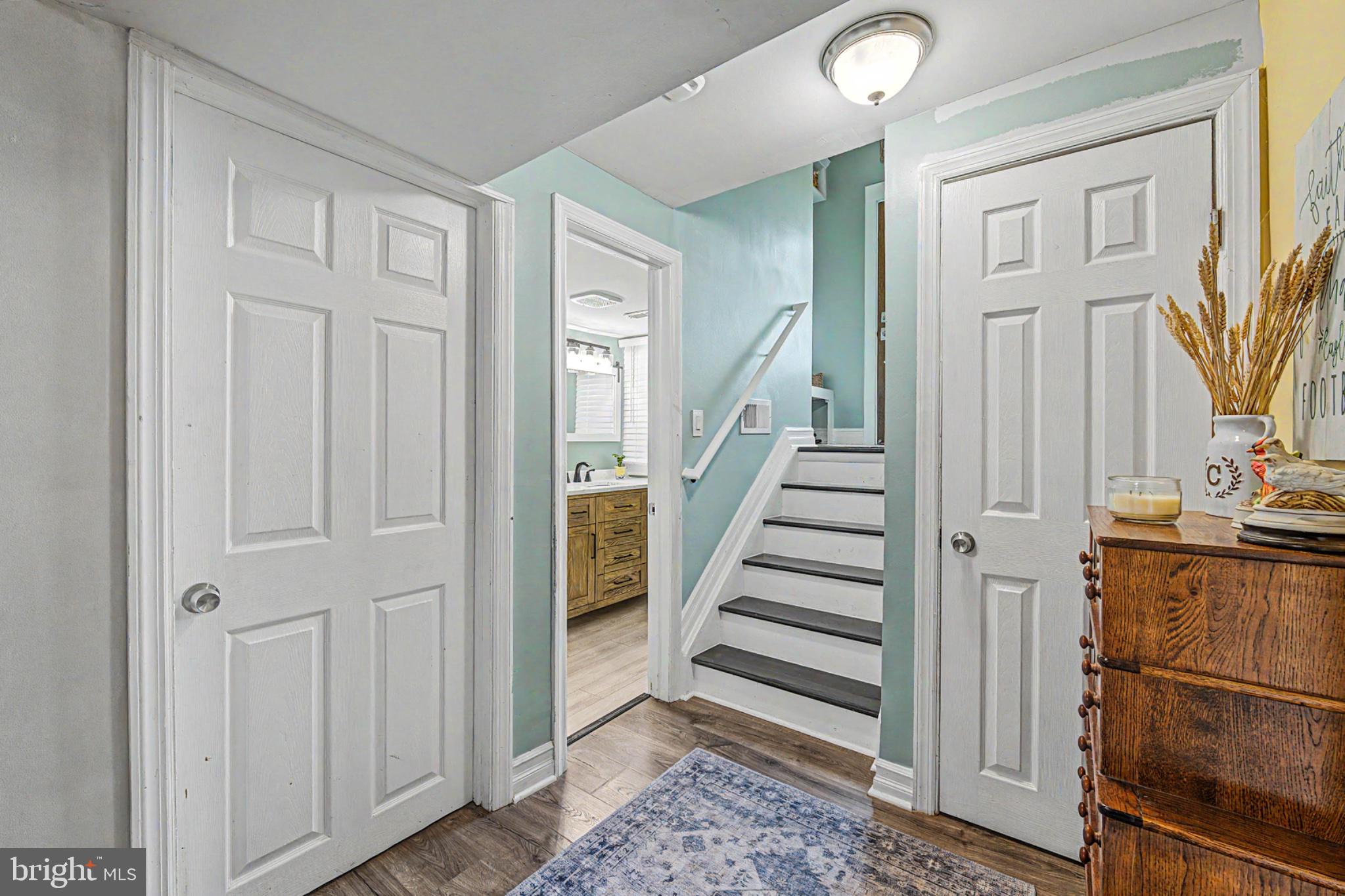 233 Purdue Avenue Pemberton, NJ 08068 - Photo 21 of 31 Inviting entryway with serene hues.