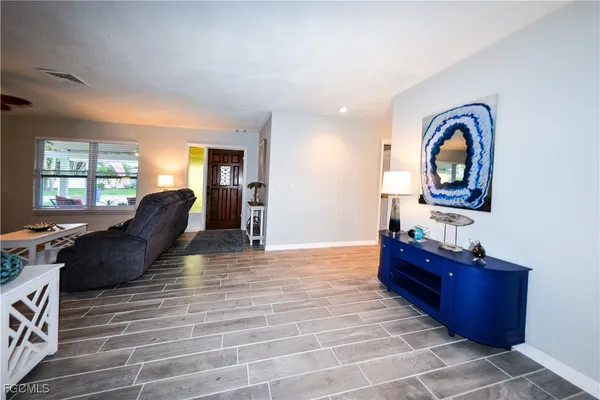 $699,000 | 220 Albatross Street, Fort Myers Beach, FL 33931