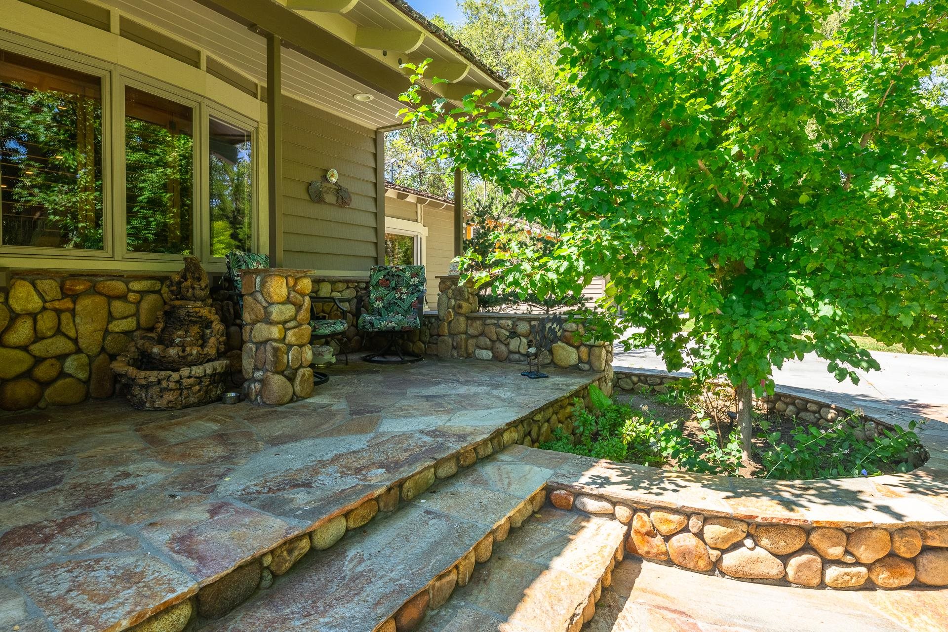 325 Mt Tom Road Bishop, CA 93514 - Photo 2 of 33 a view of a yard with chairs