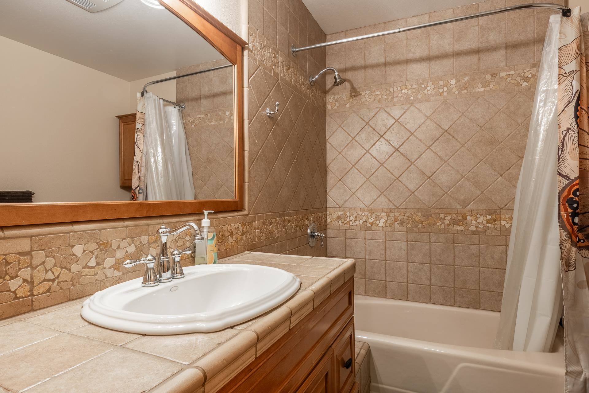 325 Mt Tom Road Bishop, CA 93514 - Photo 24 of 33 a bathroom with a sink and a mirror