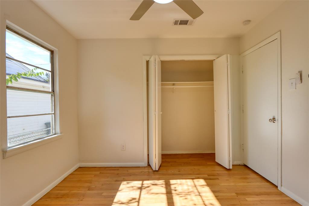 4520 Utah Avenue Dallas, TX 75216 - Photo 21 of 27 an empty room with closet