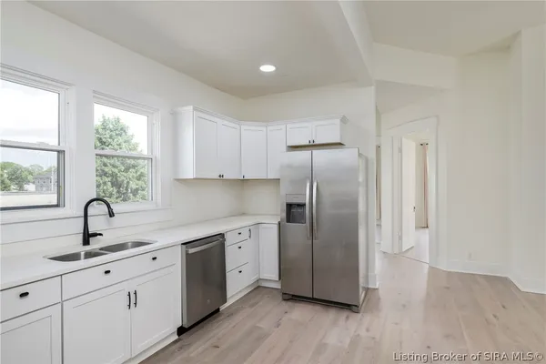 $350,000 | 1207 East Spring Street, New Albany, IN 47150