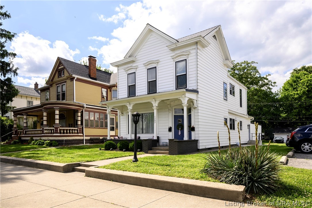 1207 East Spring Street New Albany, IN 47150 - Photo 3 of 45