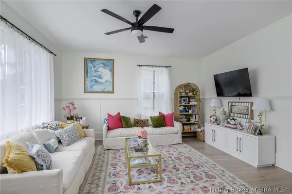 $350,000 | 1207 East Spring Street, New Albany, IN 47150