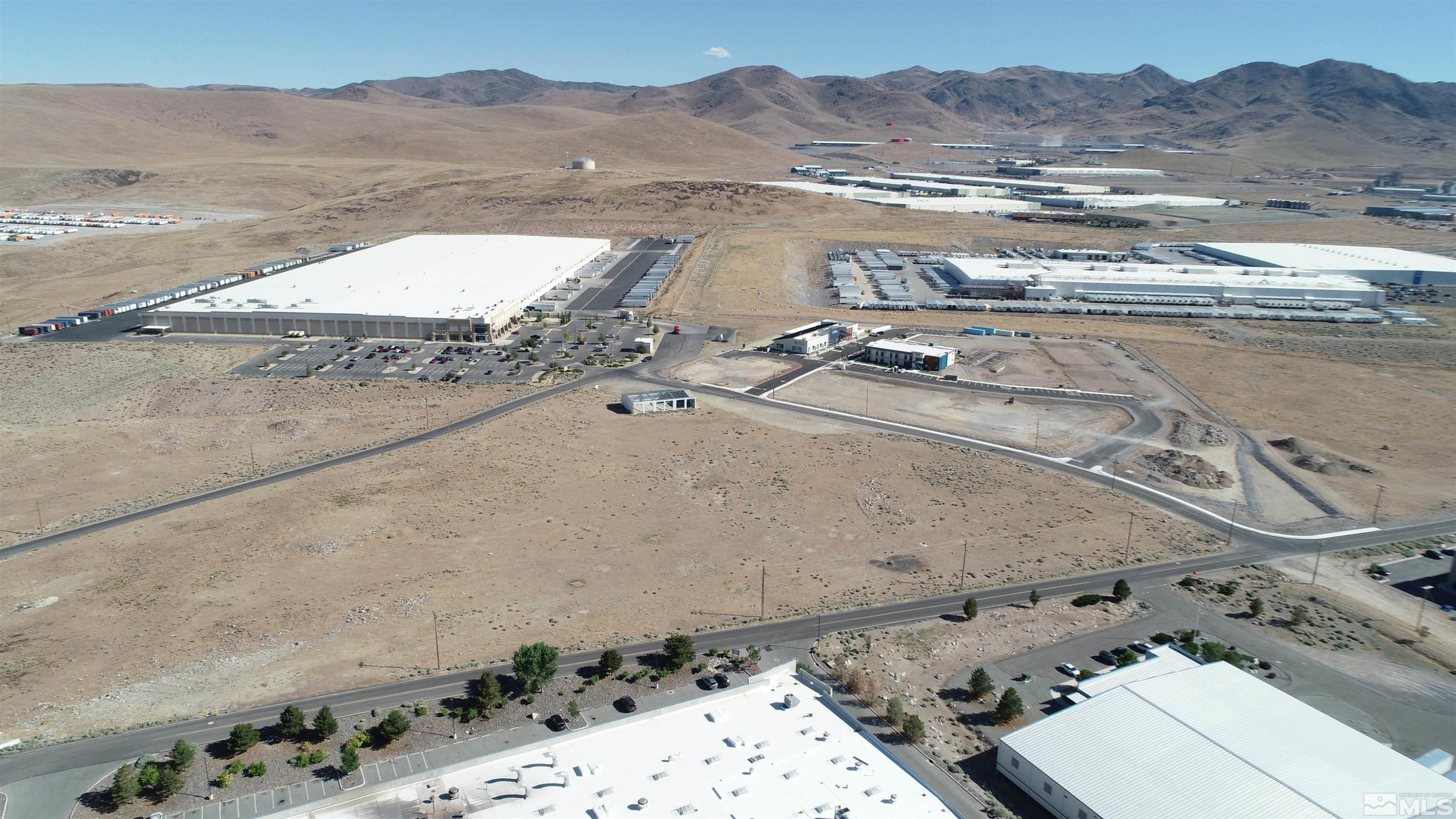 1333 Venice Drive Sparks, NV 89437 - Photo 12 of 40 a view of a terrace with a sink and a mountain view in the background