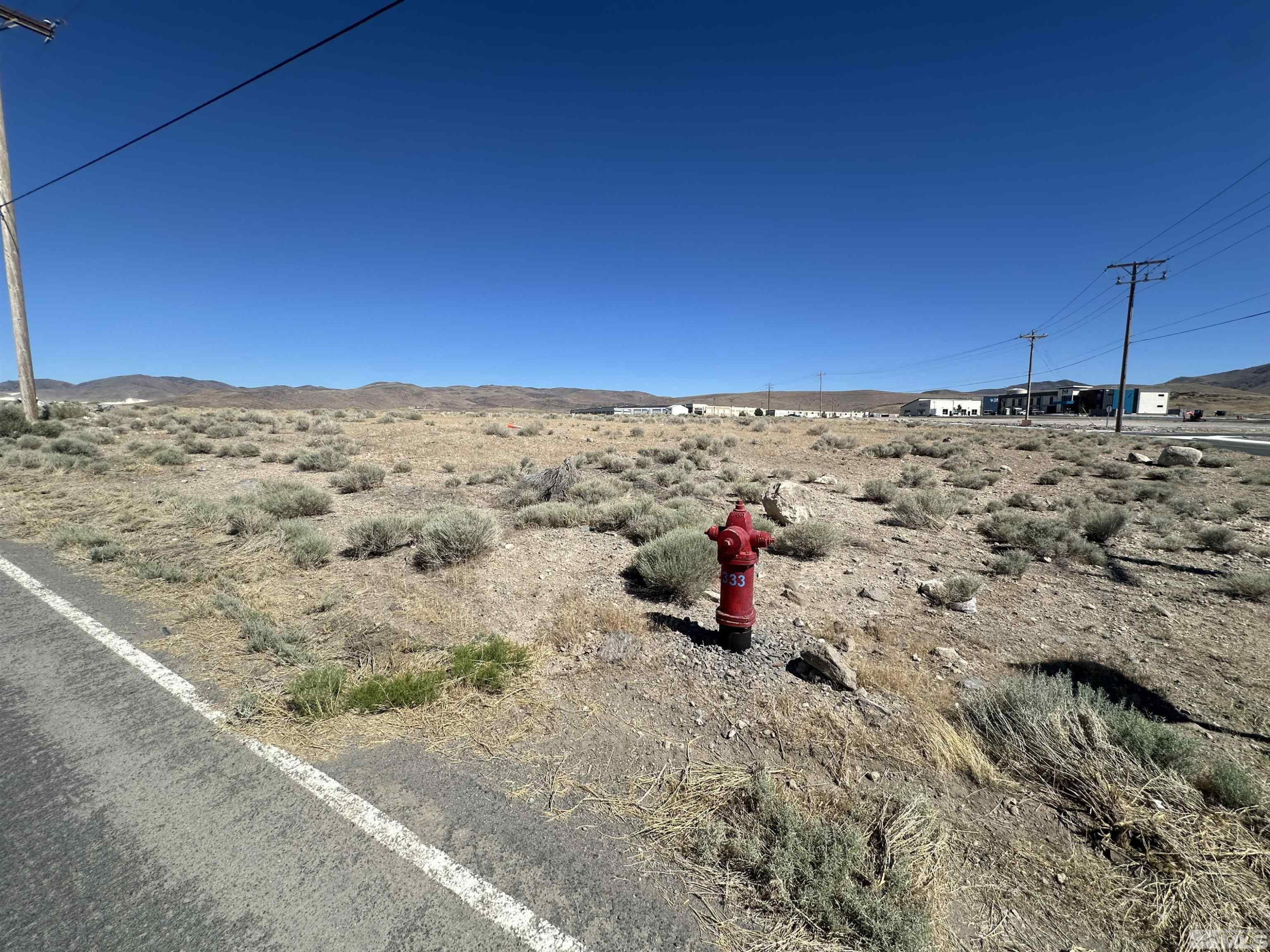 1333 Venice Drive Sparks, NV 89437 - Photo 34 of 40 a view of outdoor space and a building