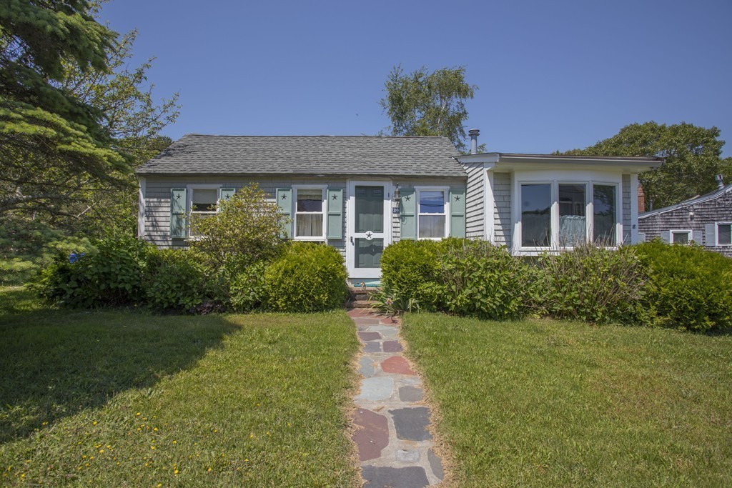 20 Mashnee Road Bourne, MA 02532 - Photo 17 of 25