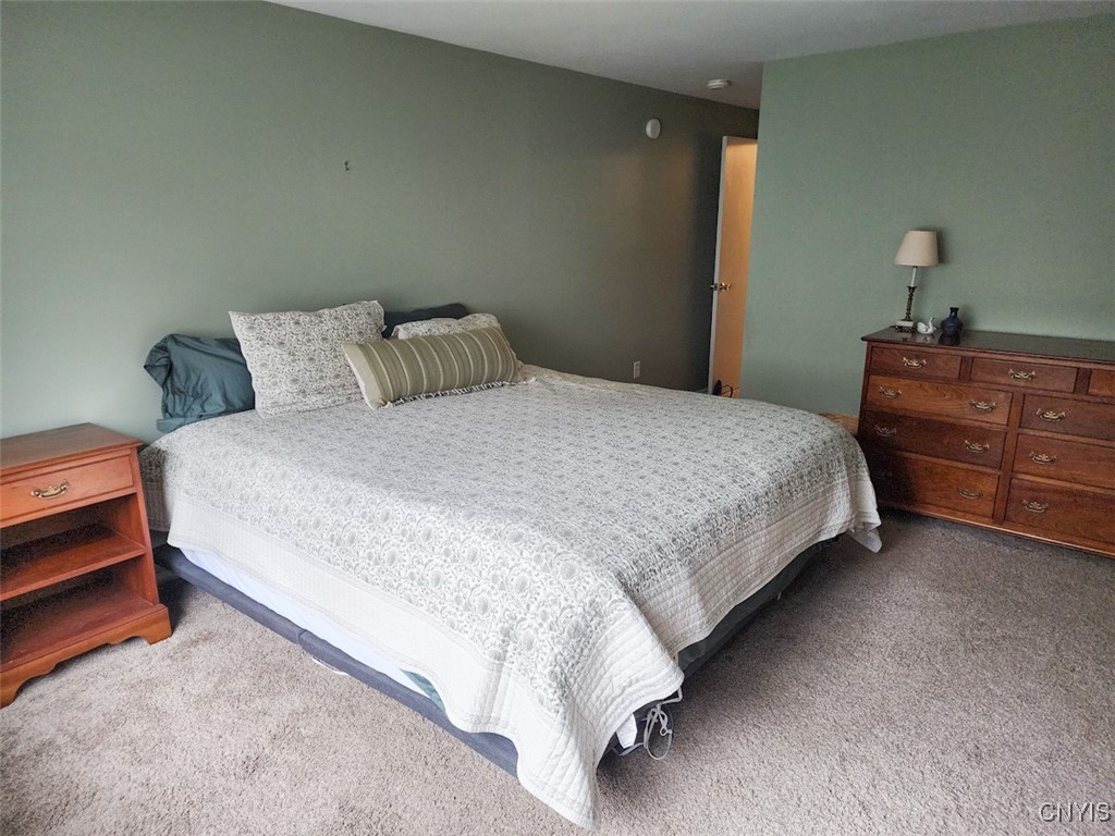 4635 Wisteria Circle Manlius, NY 13104 - Photo 17 of 27 Right around the corner is the closet and adjacent