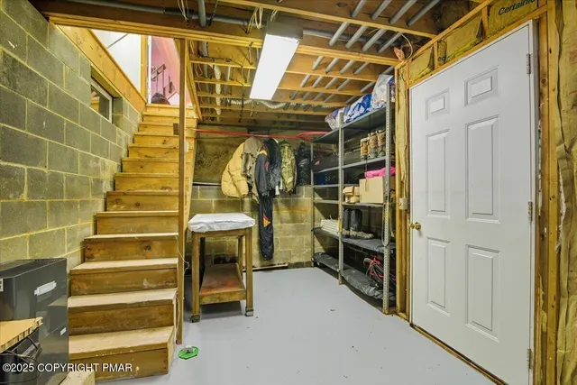 $399,900 | 223 Outer Drive, Pocono Lake, PA 18347