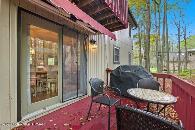 $399,900 | 223 Outer Drive, Pocono Lake, PA 18347