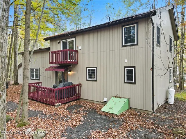 $399,900 | 223 Outer Drive, Pocono Lake, PA 18347