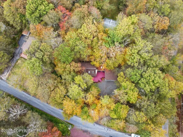 $399,900 | 223 Outer Drive, Pocono Lake, PA 18347