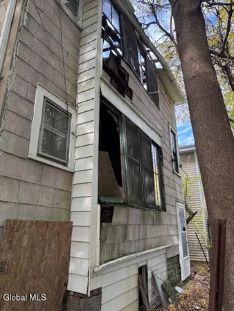 $109,000 | 19 Raymo Street, Albany, NY 12209