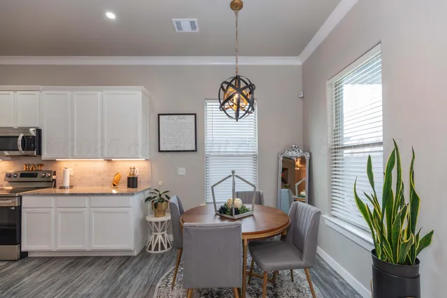 $268,000 | 1836 Apricot Avenue, Amarillo, TX 79118