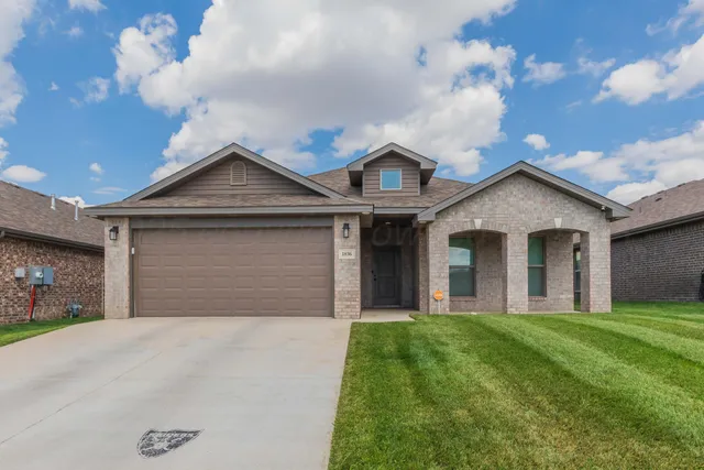 $268,000 | 1836 Apricot Avenue, Amarillo, TX 79118