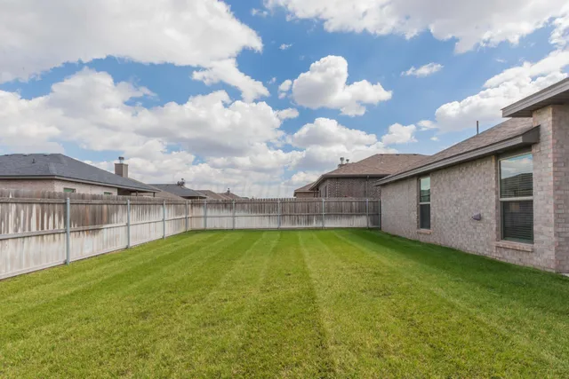 $268,000 | 1836 Apricot Avenue, Amarillo, TX 79118