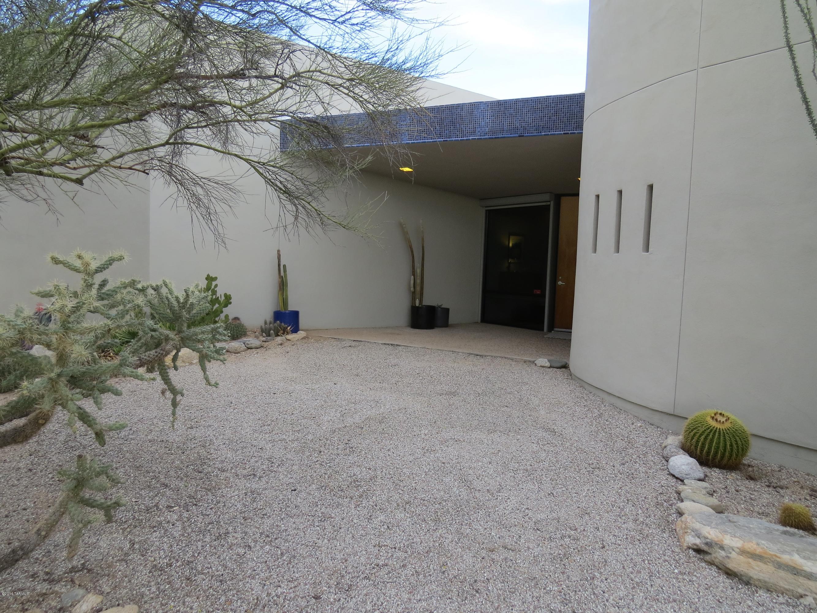 5030 North Valley View Road Tucson, AZ 85718 - Photo 9 of 39 Gallery Image 9