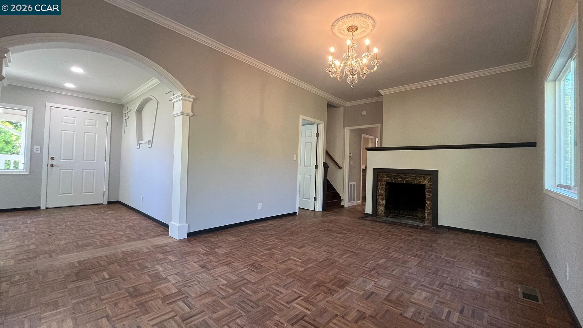 113 Bancroft Road Burlingame, CA 94010 - Photo 3 of 14