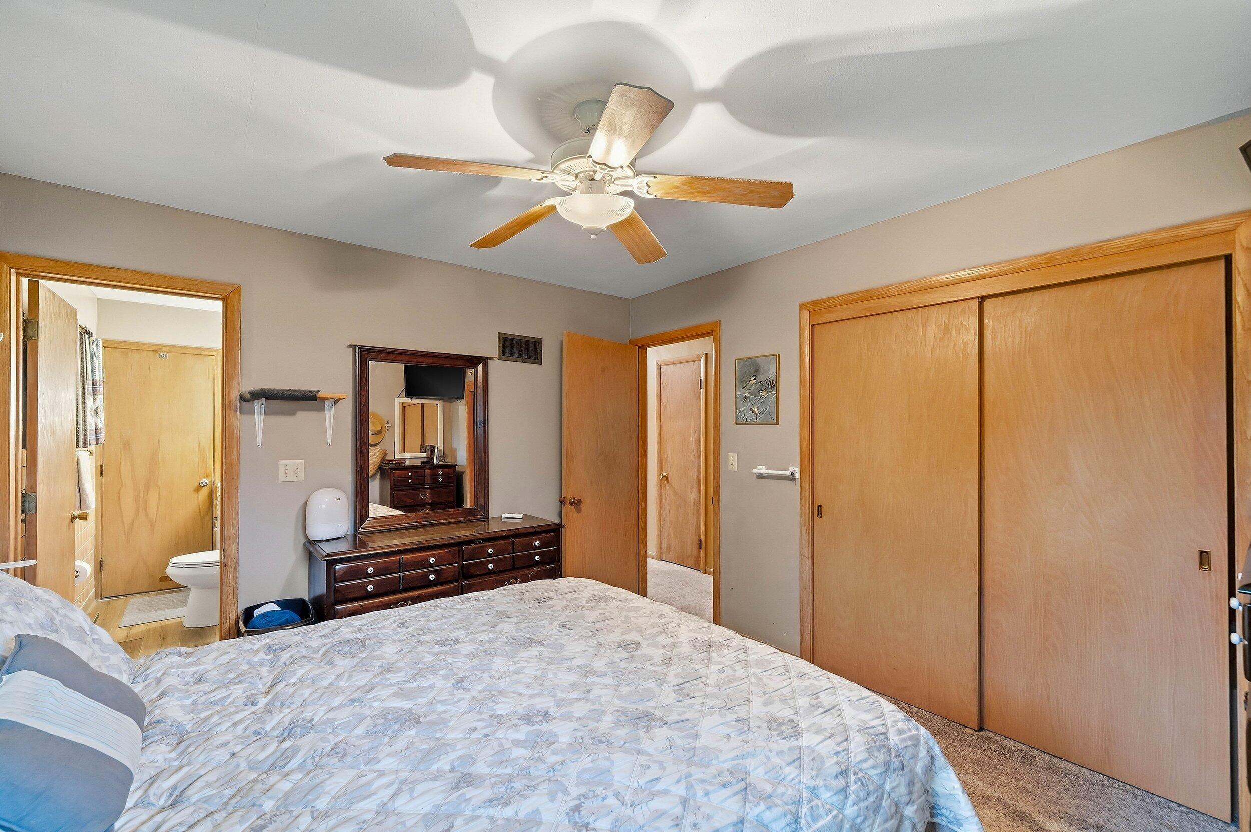 219 Heidel Road Thiensville, WI 53092 - Photo 14 of 33 Primary Bedroom 2