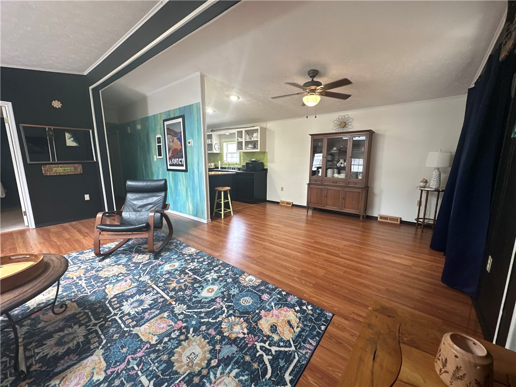 898 Ridge Road Webster, NY 14580 - Photo 12 of 33