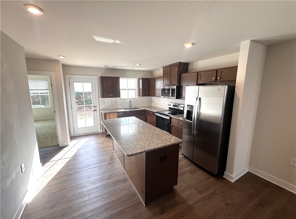 415 Camarillo Lane Anderson, SC 29621 - Photo 5 of 9