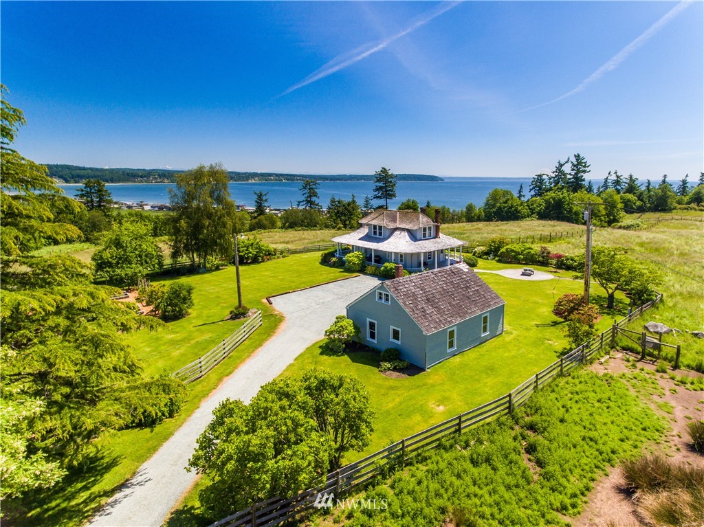 6085 South McMaster Road Freeland, WA 98249 - Photo 1 of 25