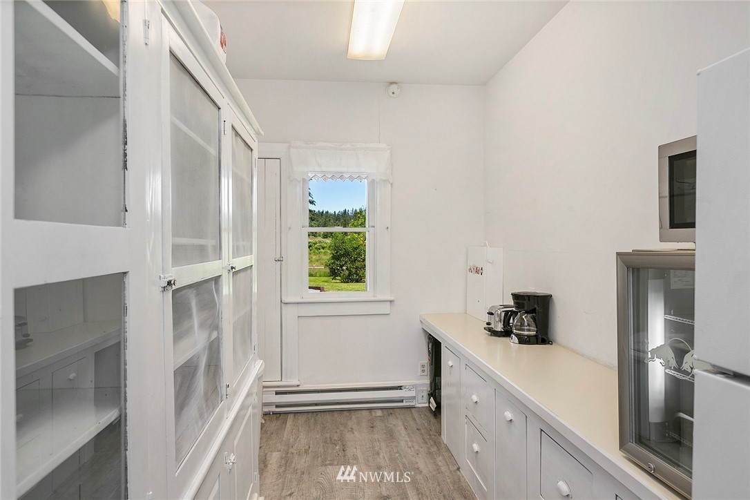 6085 South McMaster Road Freeland, WA 98249 - Photo 8 of 25