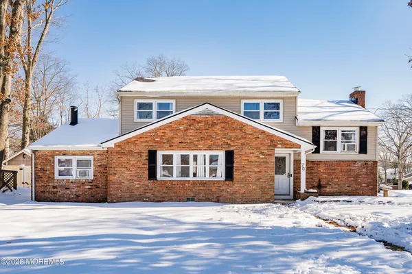 $599,000 | 70 Oak Ridge Parkway, Toms River, NJ 08755