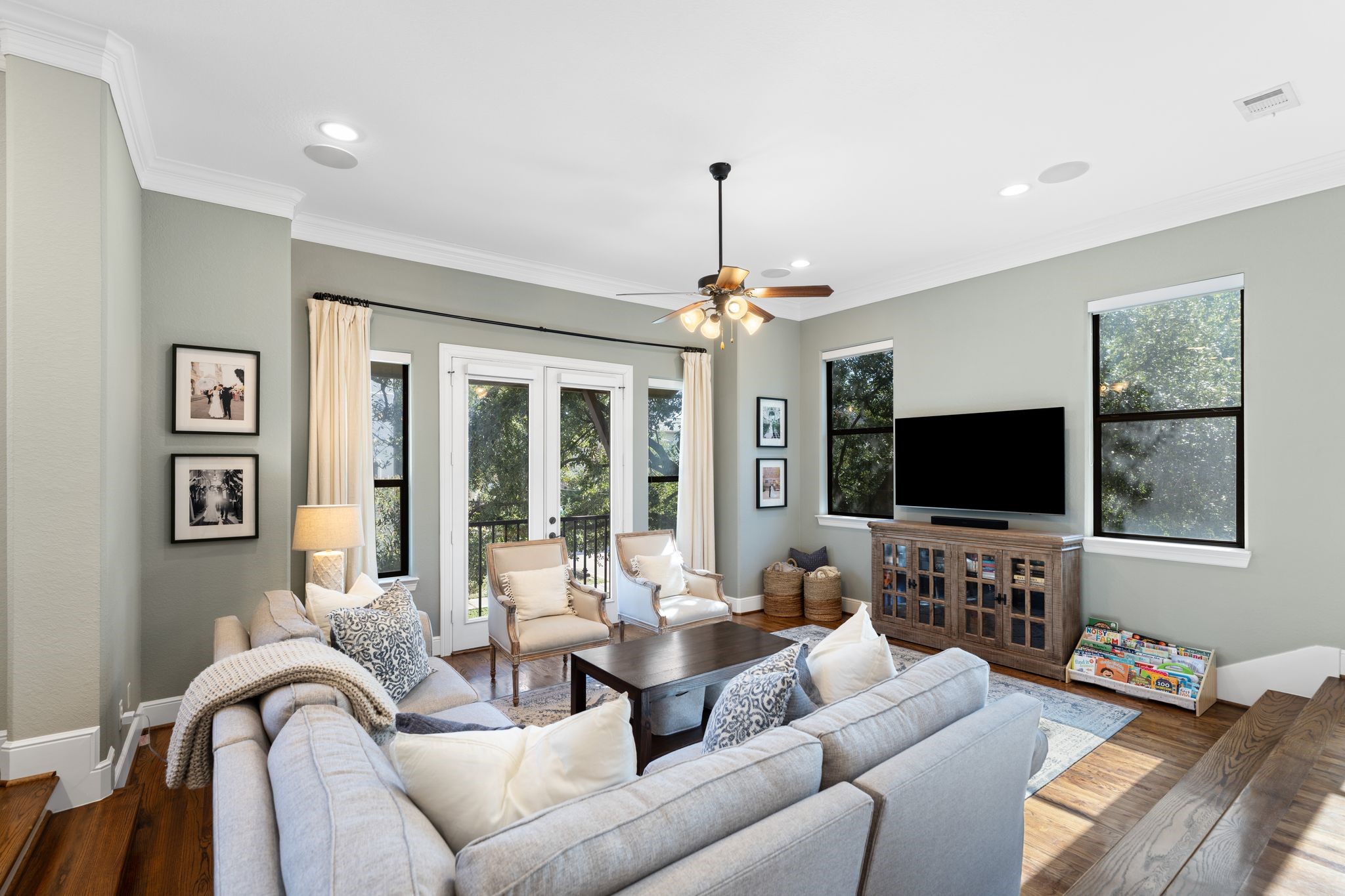 2503 Maxroy Street Houston, TX 77007 - Photo 11 of 35