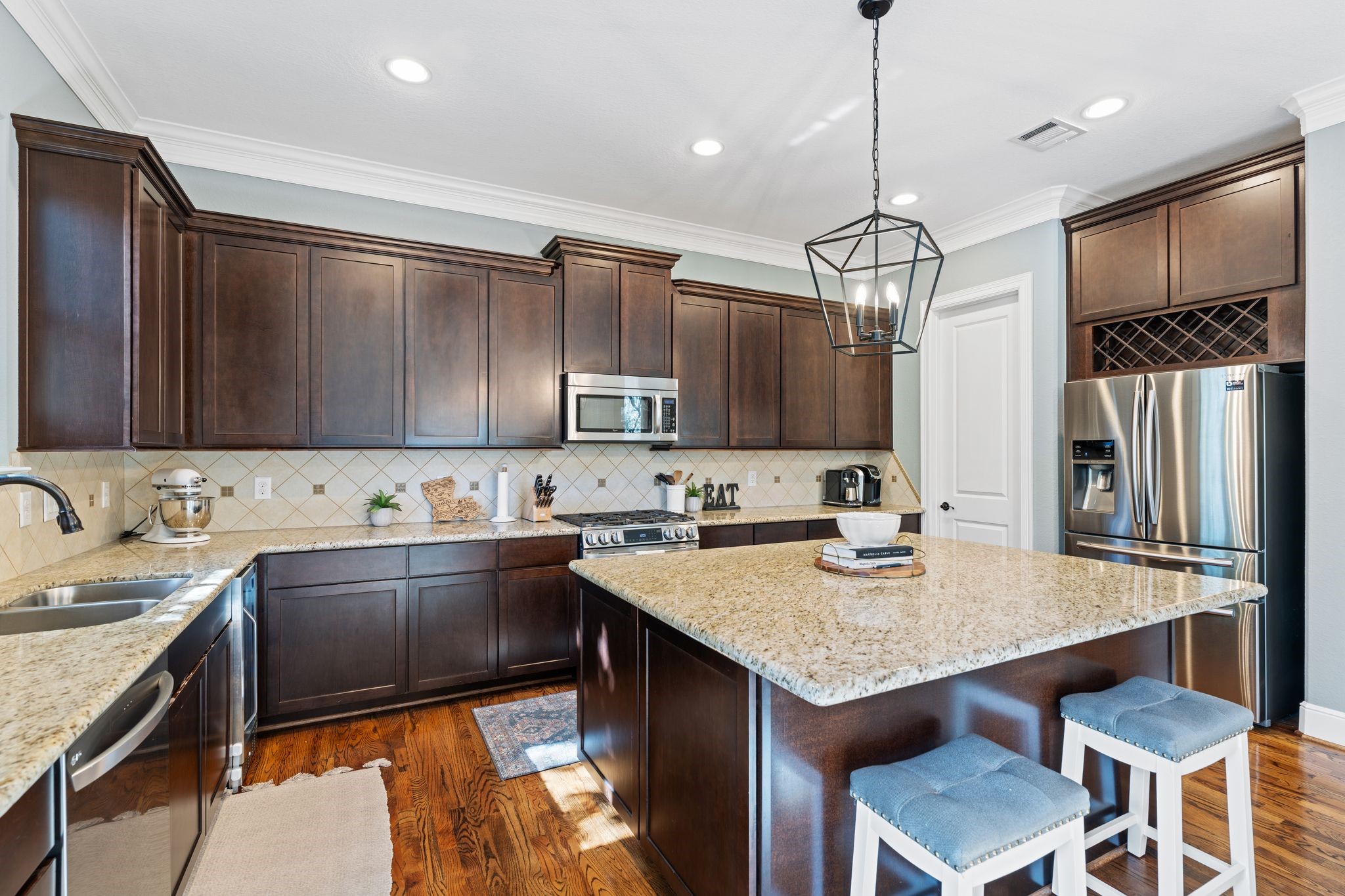 2503 Maxroy Street Houston, TX 77007 - Photo 17 of 35