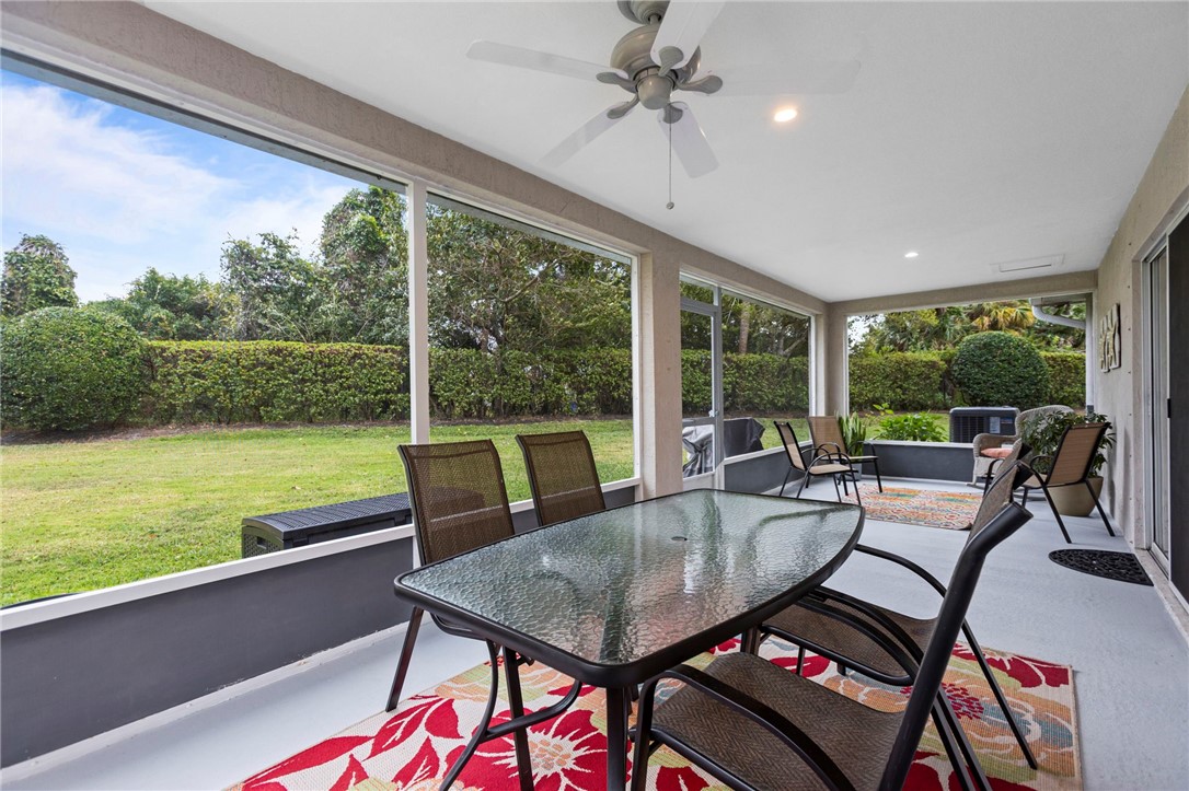 2551 12th Square Southwest Vero Beach, FL 32968 - Photo 20 of 32