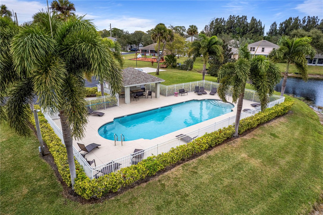 2551 12th Square Southwest Vero Beach, FL 32968 - Photo 28 of 32