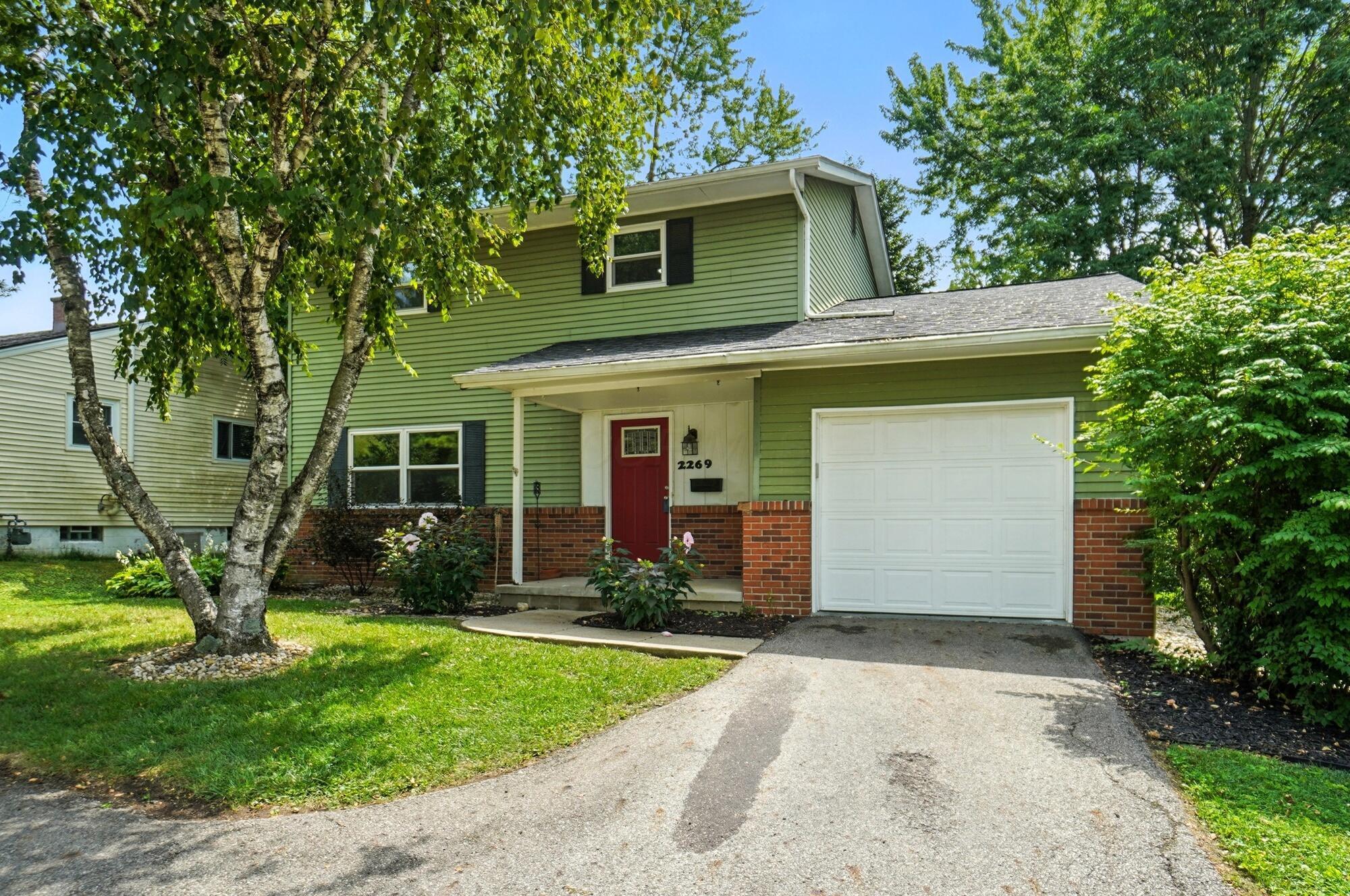 2269 Fishinger Road Upper Arlington, OH 43221 - Photo 7 of 107 front of home