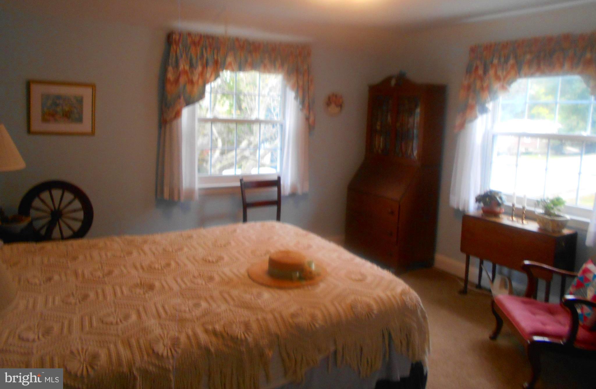 552 West Rolling Road Springfield, PA 19064 - Photo 12 of 20 2nd Bedroom